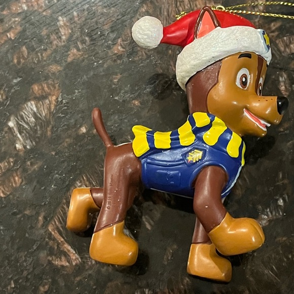 2019 Set of 2 Paw Patrol Ornaments. Skye & Chase with Christmas hats Preowned - Picture 4 of 10